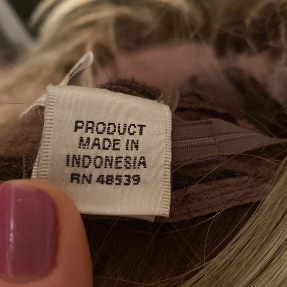 Raquel Welch wig, Vibralite - Picture 13 of 14